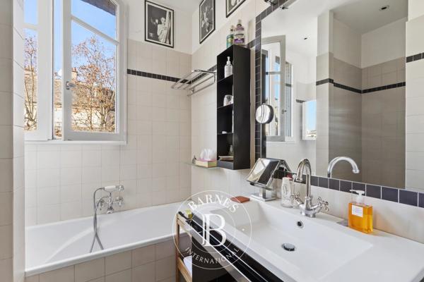 Paris 11ème, Appartement 1 Chambre -  56 m² à vendre