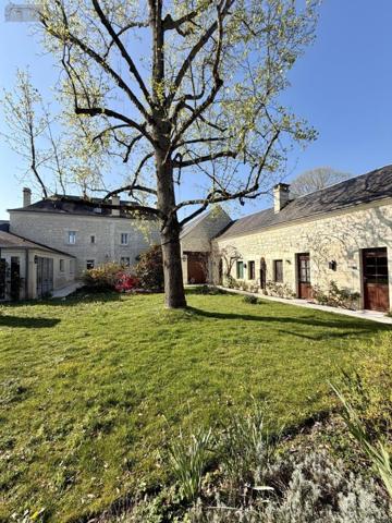 Maison à vendre à Bourgueil dans l'Indre-et-Loire (37140), ref : 49076-352