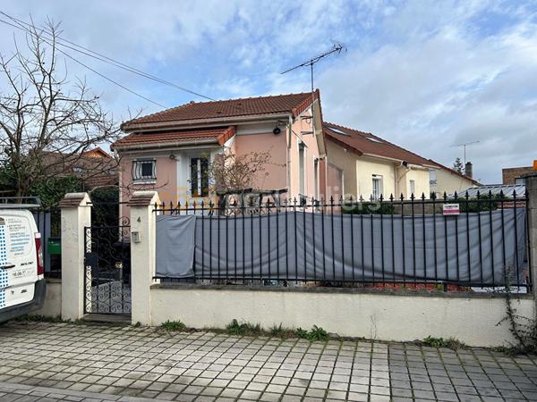 Vente Maison48,32 m² - 3 Pièces - VILLENEUVE LE ROI (94290)