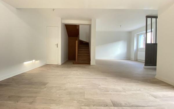 Maison à vendre    4 pièces •  Mennecy