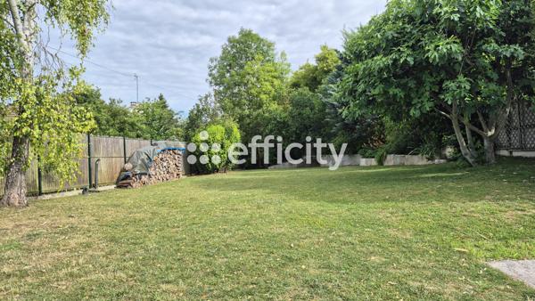 Maison
         6 pièces
        - 148 m² Exclusivité 499 000 € *