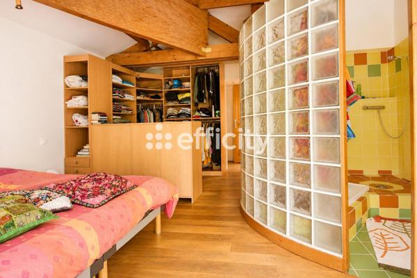 Maison
         6 pièces
        - 148 m² Exclusivité 499 000 € *