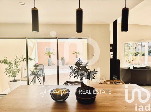 Maison 4 pièces de 140 m² à Lacanau (33680)