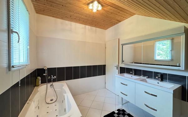 Maison à vendre    5 pièces • 86 m2 Selonnet