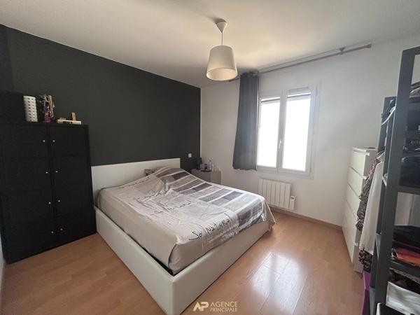 Maison familiale - 142m2 - piscine - Puilboreau 600 000 € **  - Référence  FB748