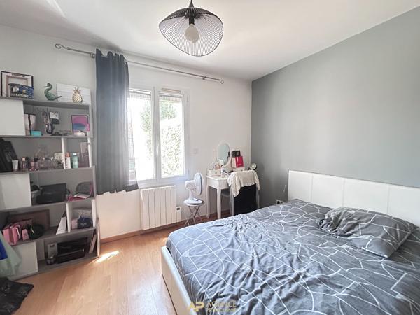 Maison familiale - 142m2 - piscine - Puilboreau 600 000 € **  - Référence  FB748