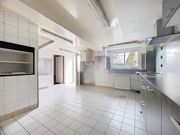 A Vendre à Ordan Larroque une maison de 6 pièces  d'une surface habitable de 140m2