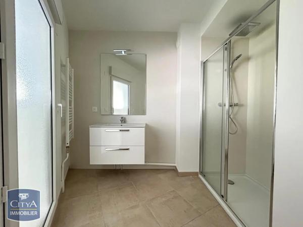 Appartement à louer 2 pièces 53.18m² Alfortville (94140)