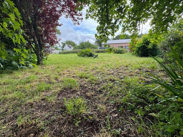 Terrain à bâtir de 532m², Proche bourg de Brech et commerces, EXCLUSIVITE