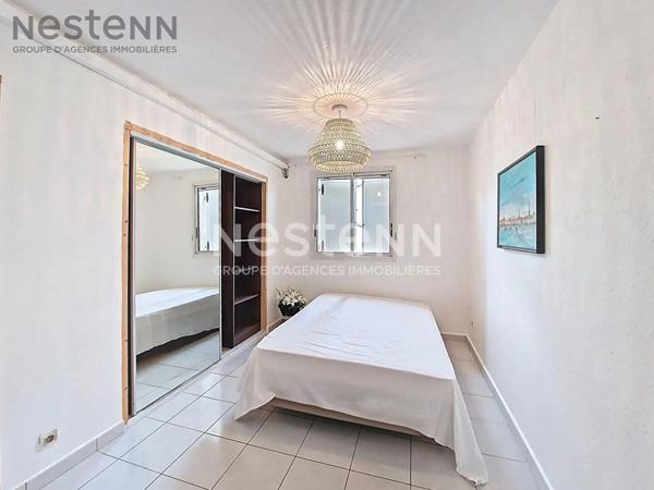 Grande villa familiale avec piscine et dépendance à Lunel