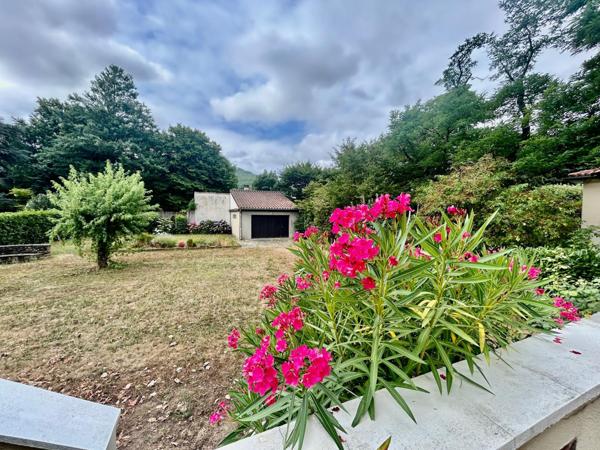 Mazamet quartier prisé maison bourgeoise avec jardin