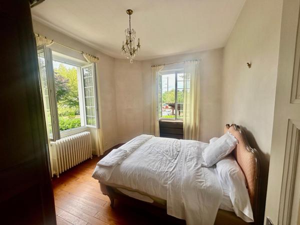 Mazamet quartier prisé maison bourgeoise avec jardin