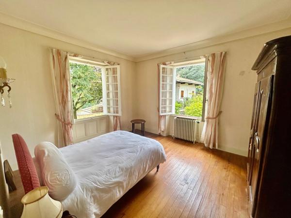 Mazamet quartier prisé maison bourgeoise avec jardin