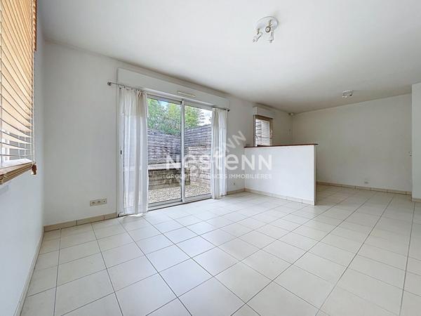 Appartement T3 à Avrillé - stationnements