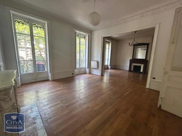 Appartement à louer 6 pièces 169.75m² Grenoble (38000)