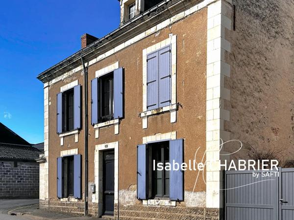 CHATEAUNEUF, MAISON ANCIENNE AVEC 4 CHAMBRES