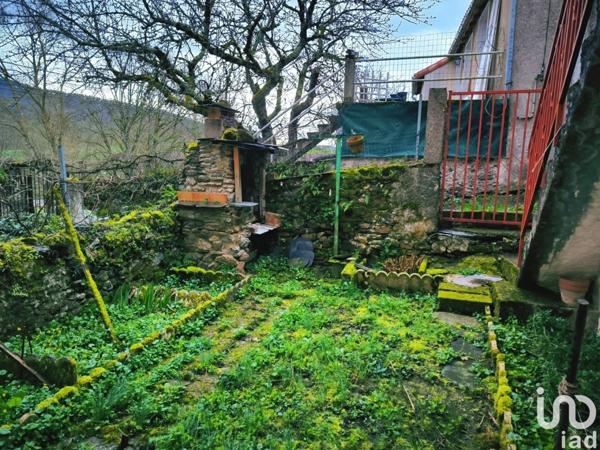 Maison 4 pièces de 80 m² à Fayet (12360)