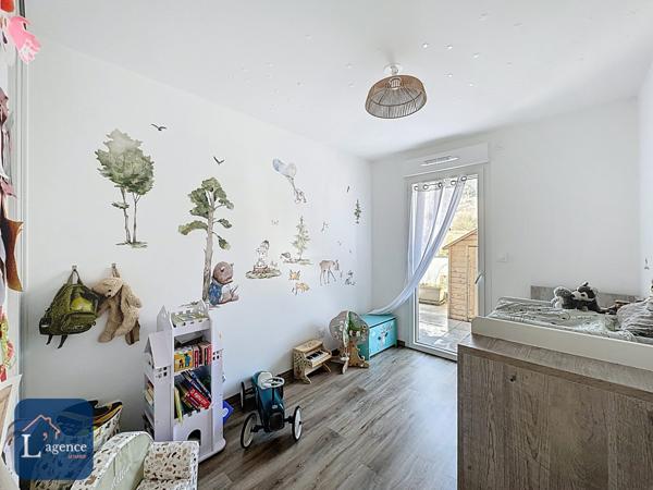 T3 en dernier étage + terrasse de 25m² vue dégagée + double Pkg en sous-sol - Toutes proximités