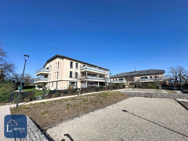 T3 en dernier étage + terrasse de 25m² vue dégagée + double Pkg en sous-sol - Toutes proximités