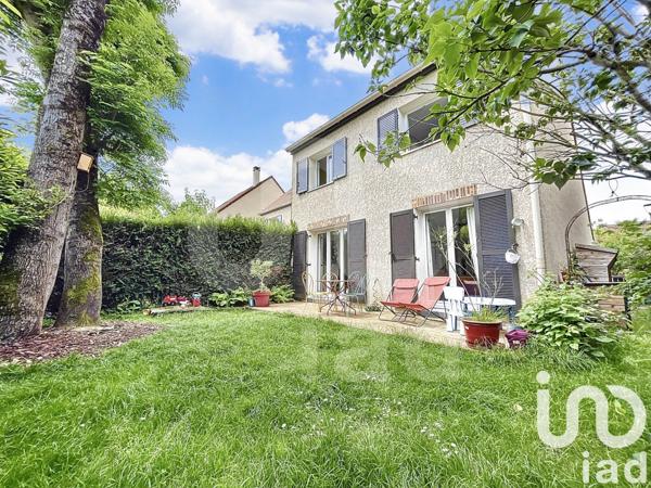 Maison 6 pièces de 124 m² à La Queue-en-Brie (94510)