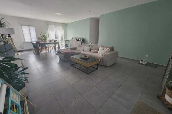 Pavillon récent 3 CH de plain pied sans vis à vis