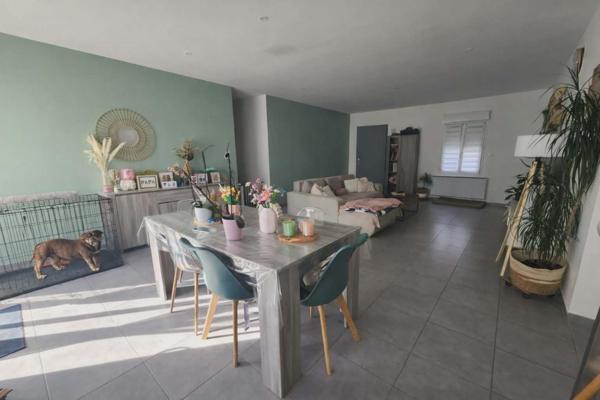 Pavillon récent 3 CH de plain pied sans vis à vis