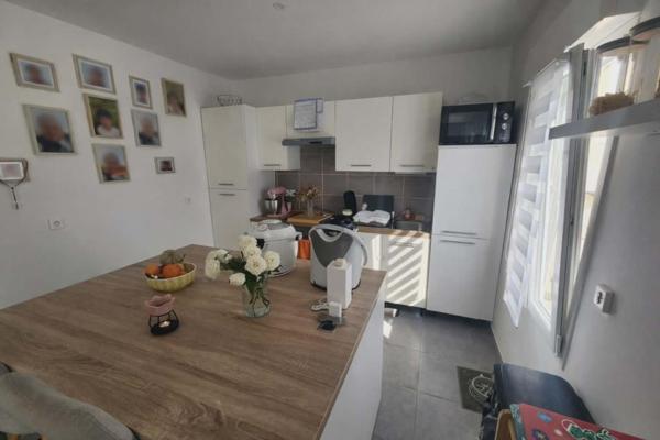 Pavillon récent 3 CH de plain pied sans vis à vis