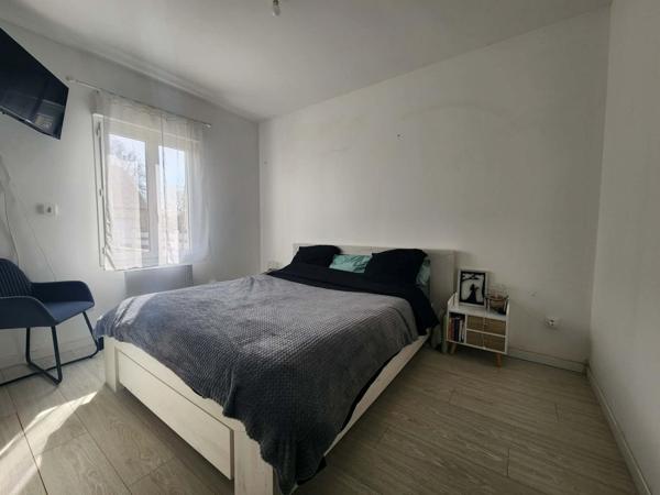 Pavillon récent 3 CH de plain pied sans vis à vis