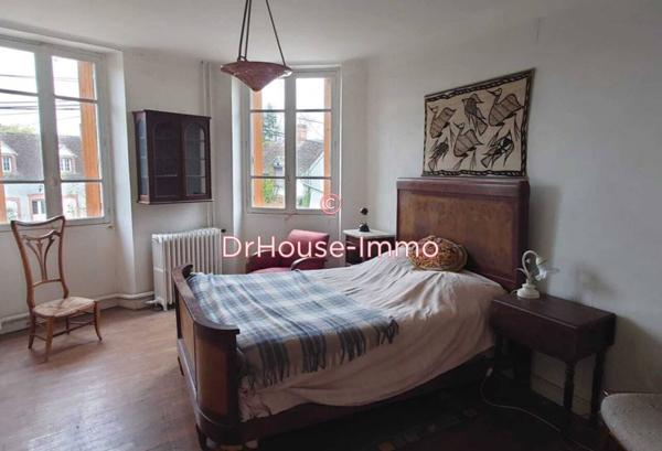 Maison à vendre 11 pièces de 215 m²