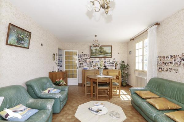 Maison 235 000 € Sérignan 3 p 76 m² DPE F
