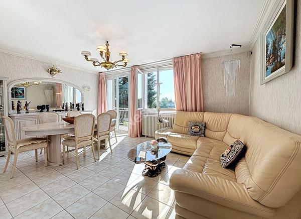 Maison 4 chambres 105 m² avec garage et agréable parc Montauban quartier Pouty