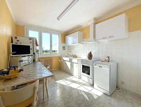 Maison 4 chambres 105 m² avec garage et agréable parc Montauban quartier Pouty