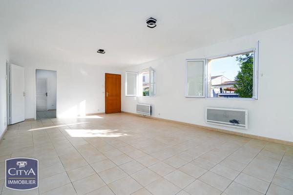 Maison à vendre 4 pièces 96m² Mèze (34140)
