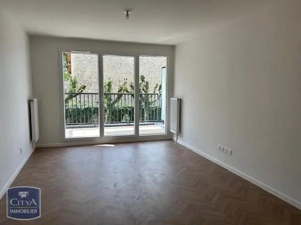 Appartement à louer 3 pièces 58.45m² Le Mée-sur-Seine (77350)