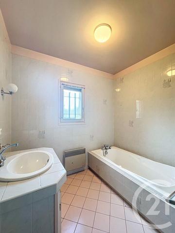 Maison à vendre  5 pièces - 107,90 m2 STE LIVRADE SUR LOT - 47