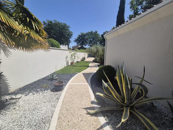 Maison 5 pièce(s) 3 chambre(s) 150 m²