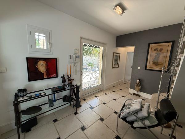 Maison 5 pièce(s) 3 chambre(s) 150 m²