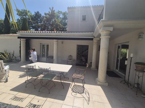 Maison 5 pièce(s) 3 chambre(s) 150 m²
