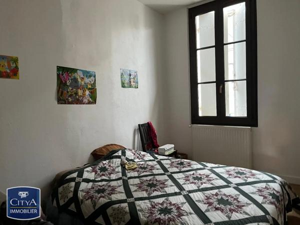 Immeuble à vendre 244.39m²