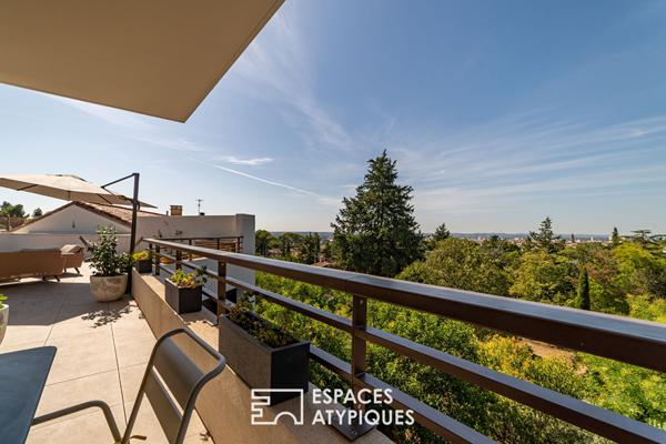 Rooftop panoramique d’exception perché au sein du « Montmartre » Nîmois