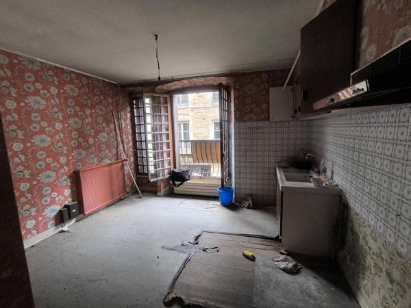 Bâtiment de stockage rare en plein centre-ville