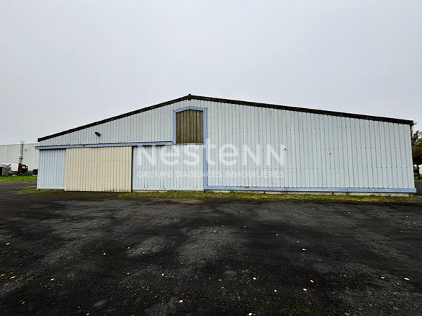 A vendre à LA FLECHE, local de plus de 400 m2