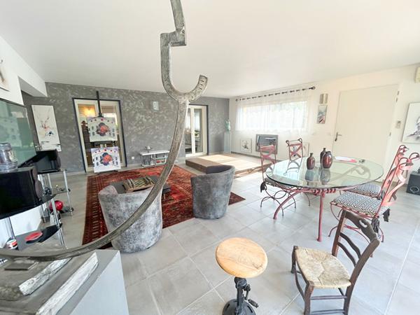 CANET EN ROUSSILLON - Maison 5 pièces 172 m² - 4 faces - Terrain de 741 m².