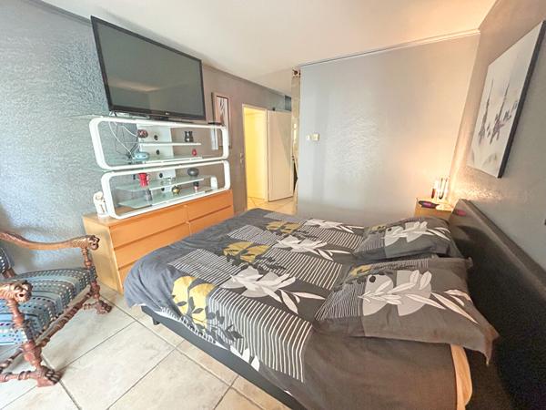 CANET EN ROUSSILLON - Maison 5 pièces 172 m² - 4 faces - Terrain de 741 m².