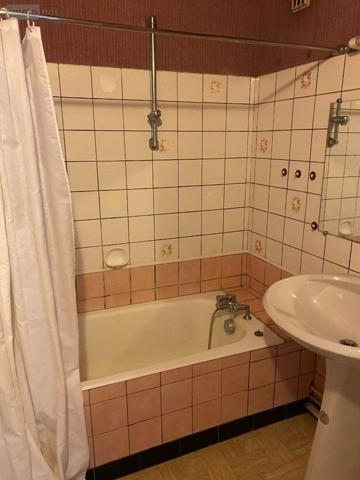 Appartement à vendre à Saint-Dizier en Haute-Marne (52100), ref : JO/1055