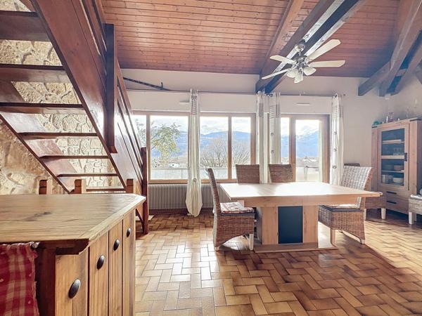 Appartement 4 pièces - 162 m²