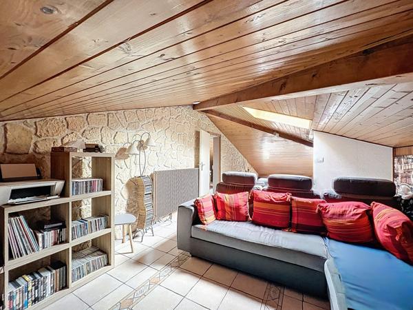 Appartement 4 pièces - 162 m²