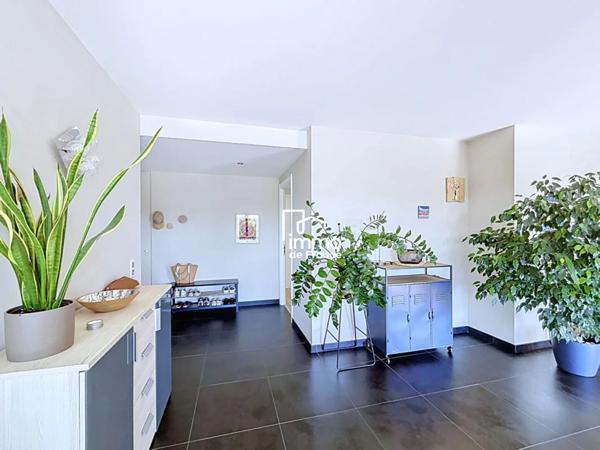Appartement à vendre à Saint-Genis-Pouilly (01630)