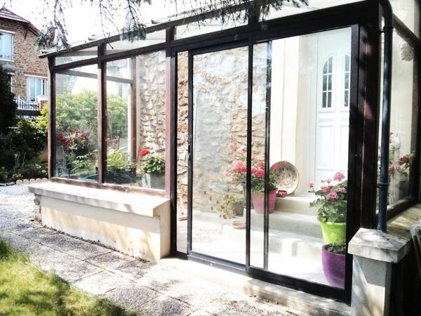 Deux maison en une, prête à vivre ou louer