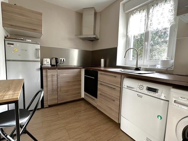 Deux maison en une, prête à vivre ou louer